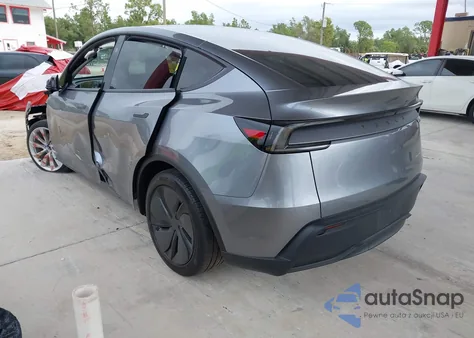 2026 Tesla Model Y Long Range Dual Motor All-Wheel Drive/Long Range Launch Series из США, поврежденный, VIN 7SAYGDEE0TA399976